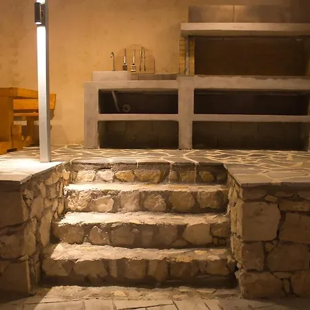 Apartament De La Alykes Katastárion