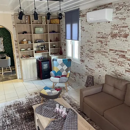 De La Alykes Apartman