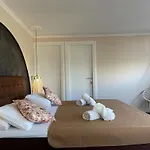 Lägenhet De La Alykes Katastárion
